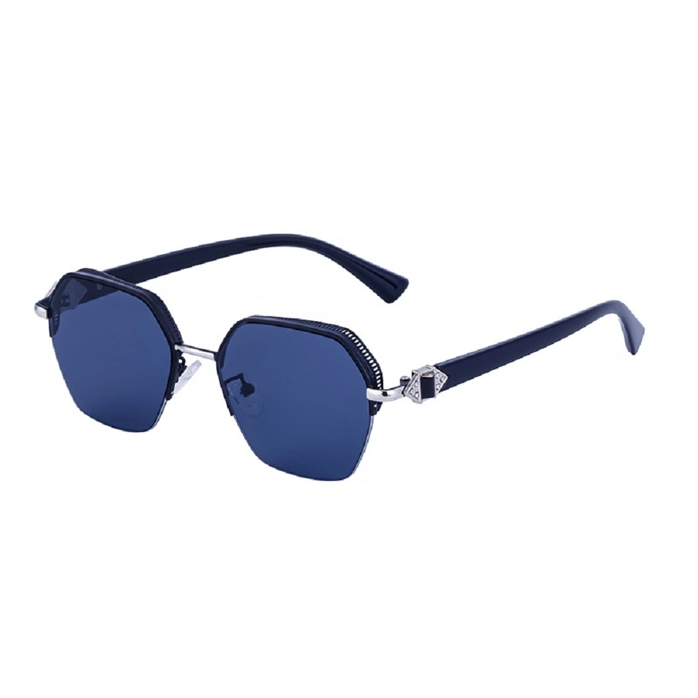 Proveedor barato Medio-Marco Punk Diamond Shades Protección UV gafas de sol de moda