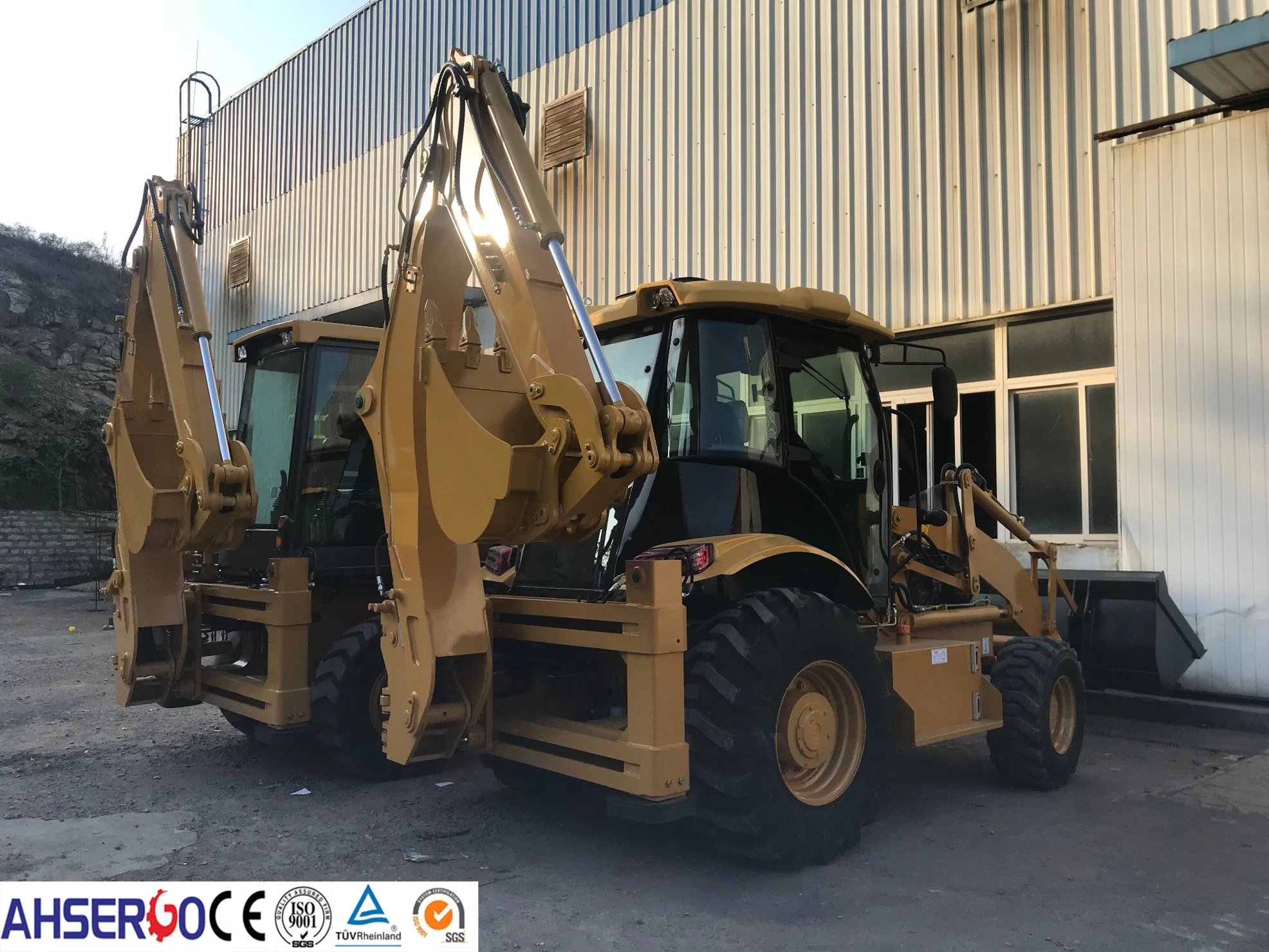 High Effciency 100HP Backhoe Loader with Hydraulic Hammer for Sale