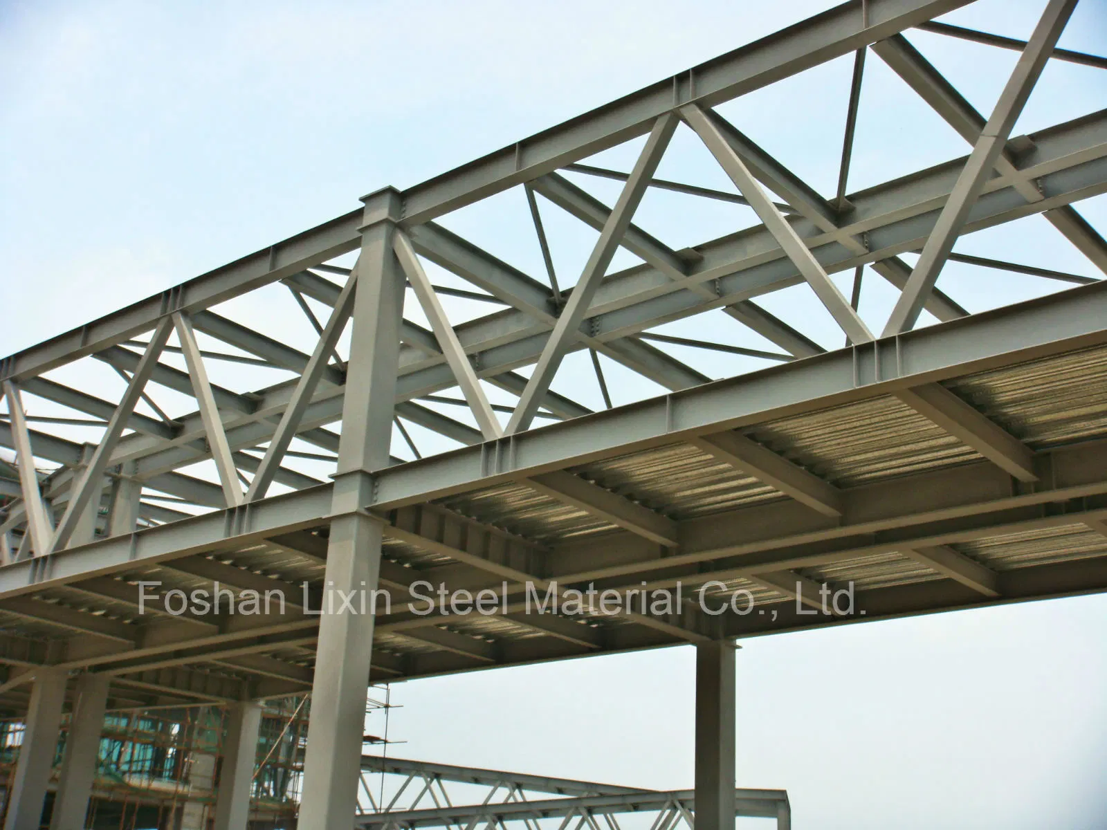 Structure en acier pont aérien bâtiment préfabriqué passerelle châssis solide en acier