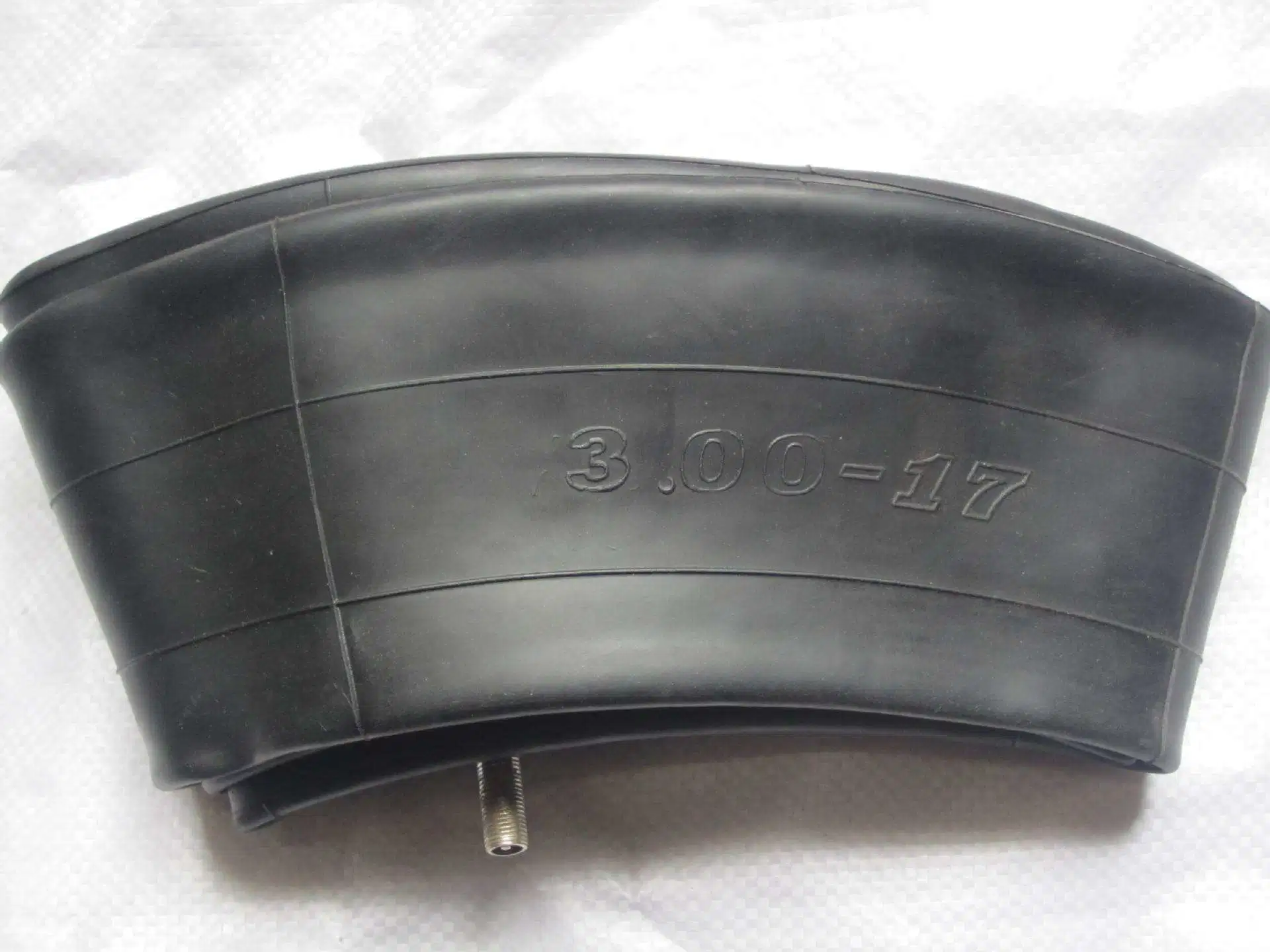 ISO9001 Quality Guarantee Natural Rubber Butyl Tube Motorcycle Inner Tube Motorcycle Parts Accessory 275-17