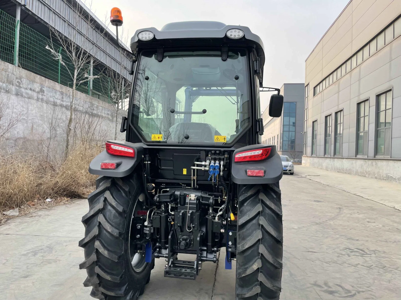 Agri Tracking 100HP 110HP 120HP 4WD Euro Five Engine Agricultural Farm Tractor with Front End Loader