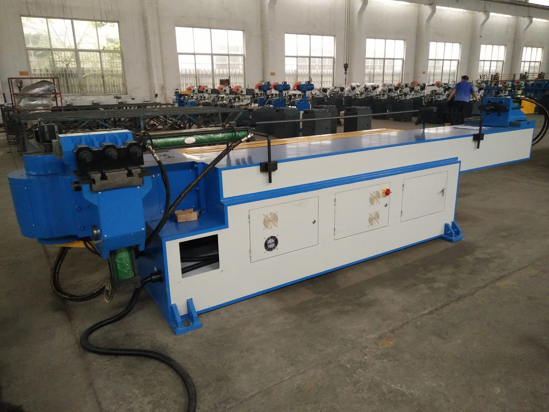 Italian Techonology Best Sell Manufacturer Semi Automatic Economical and Practical Pipe/Tube Bender Bending Machine GM-Sb-89ncb