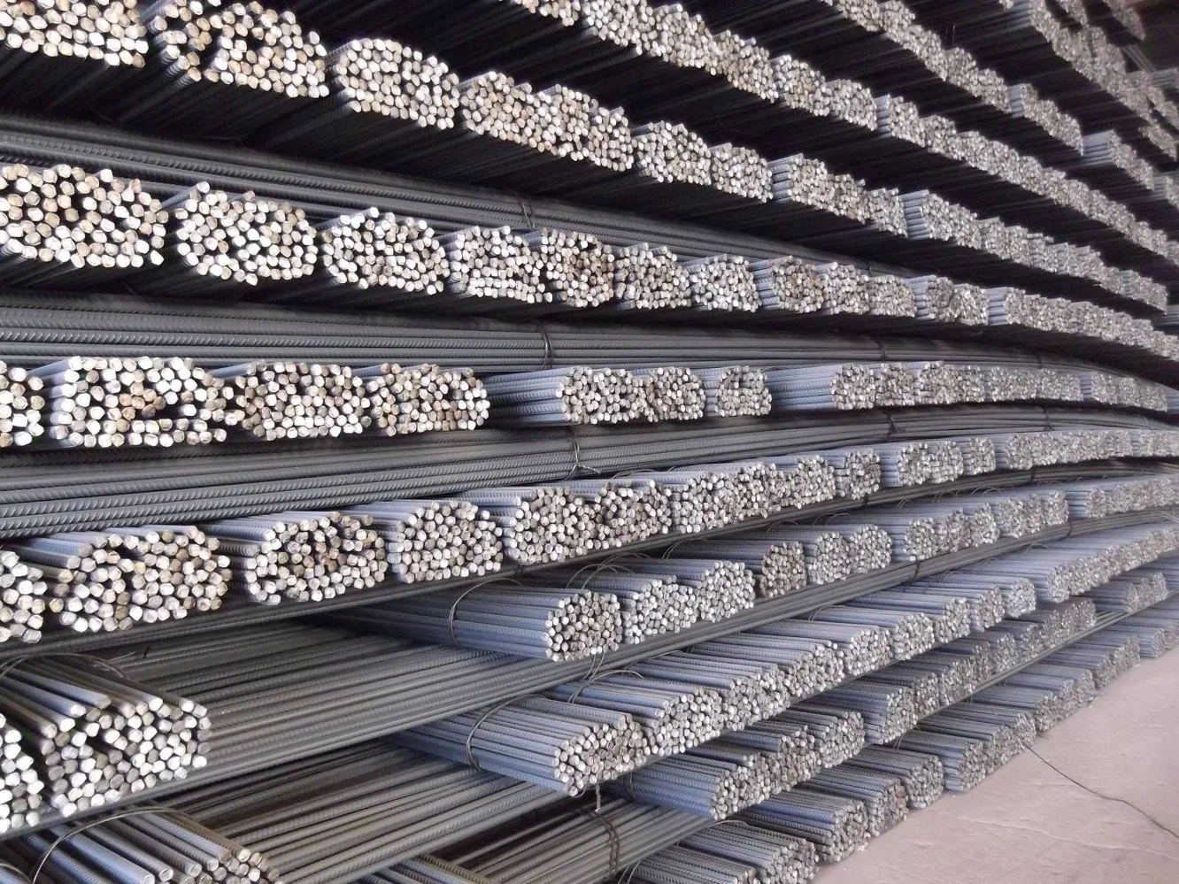 HRB400 HRB500 Hrb500e Deformed Steel Rebar Round Bar Construction Reinforcing Iron Metal Hot Rolled Round Square Stainless Carbon Steel Flat Corrugated Tmt Bar