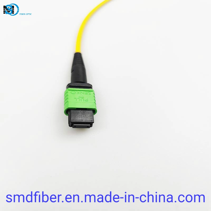 Monomodo G657A1 12 núcleos de fibra óptica con MPO a conector MPO