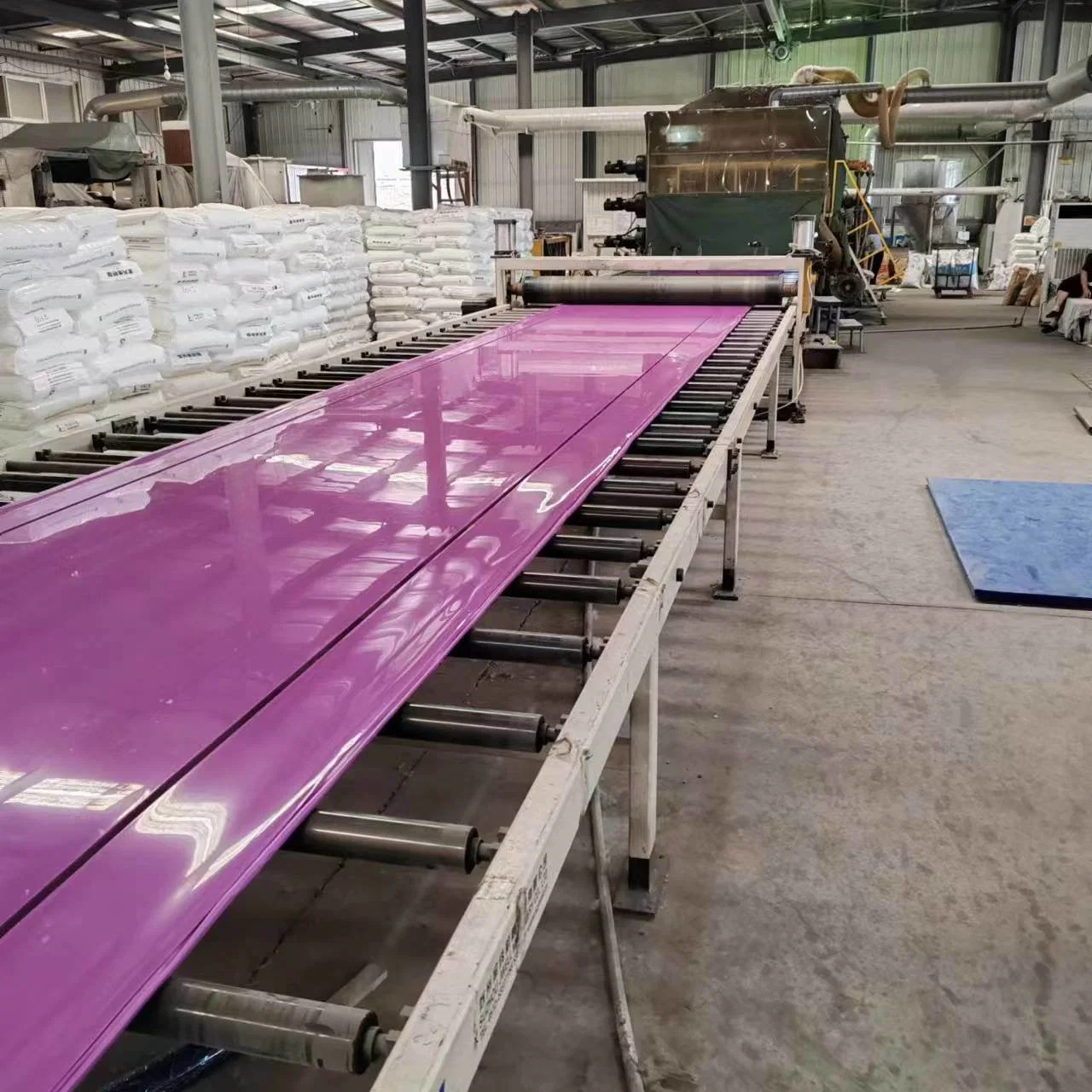 Pure Raw Material Anti-Corrosion and Wear-Resistant Purple PE Plastic Sheet