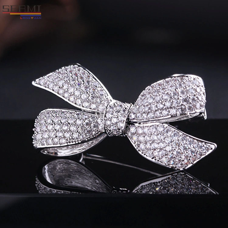 2022 Nouveau cristal de zircon Bow Brooch