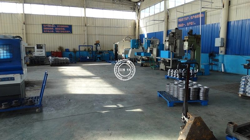 Liangshan Trailer Factory Spare Parts Supplier Fifth Wheel Kingpin Manufacturer