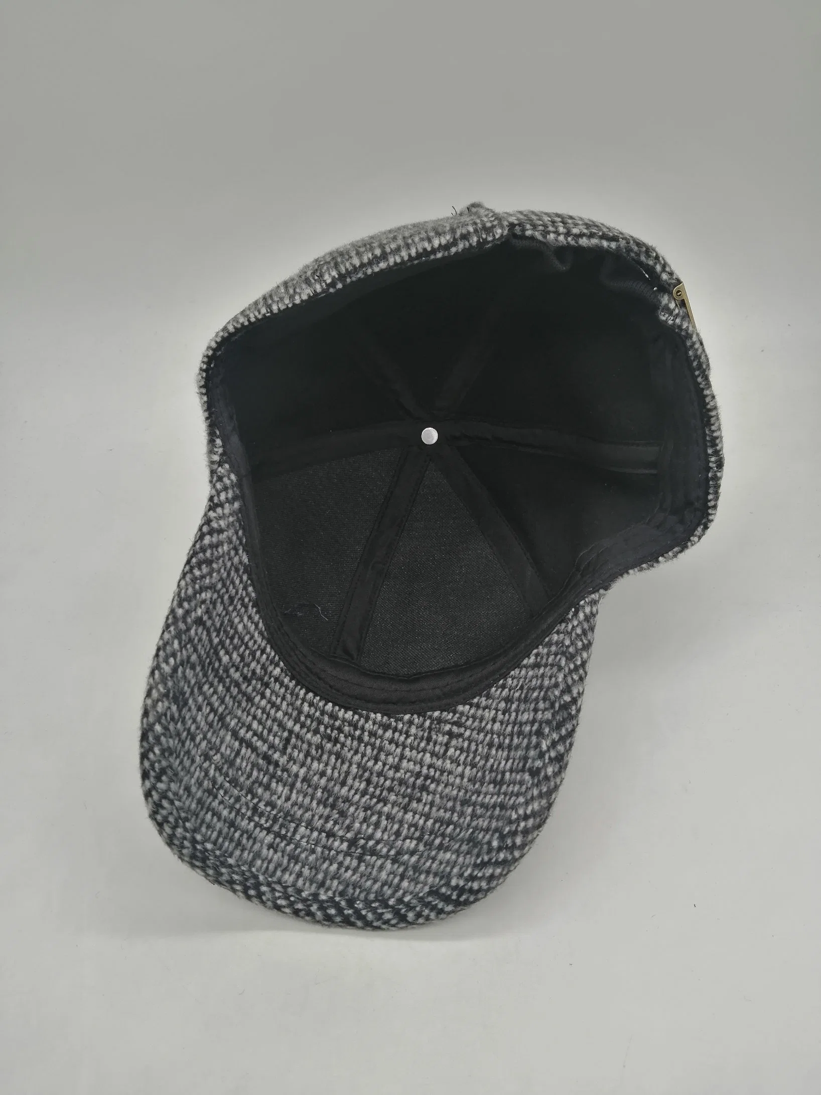 Winter Warm Baseball Cap 100% Polyester Tweed Outdoor Cold Protection Hat