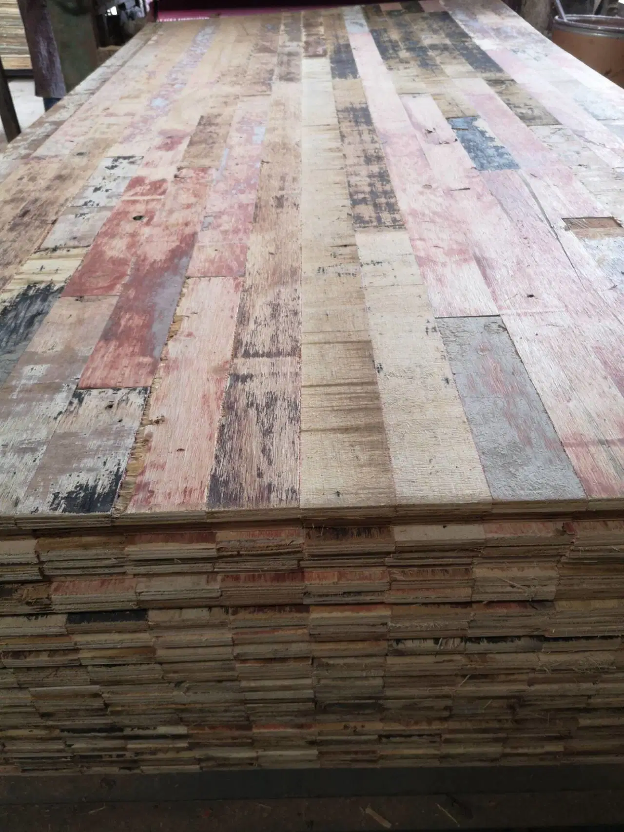 1220*2440*18 mm Finger Joint Core Plywood Shuttering Formply Wood for Construction