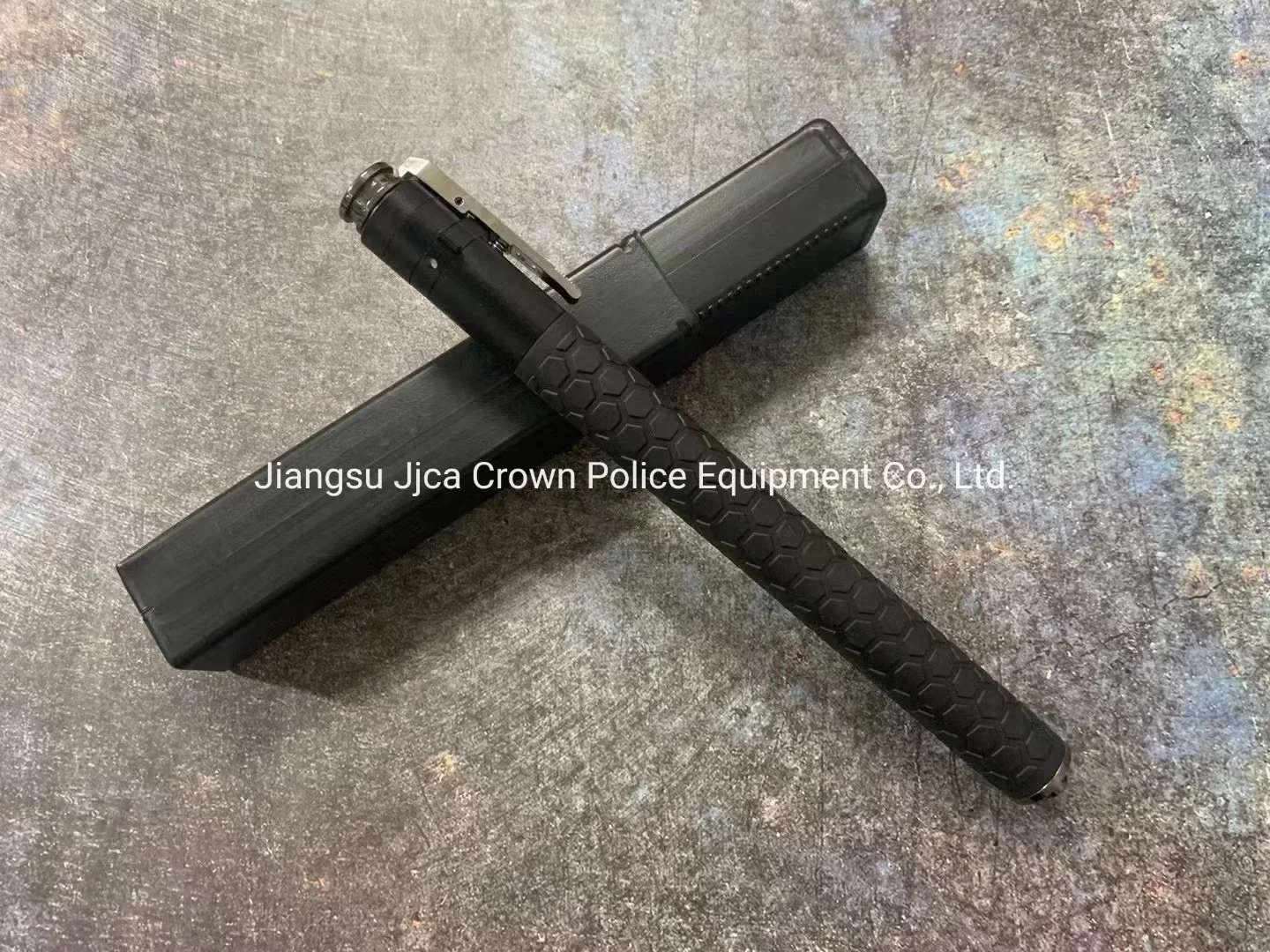 Factory Direct Supply Carbon Steel Black Police Expandable Baton