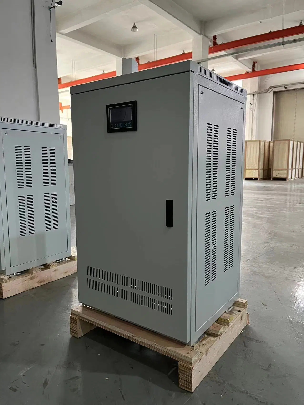 Servomotor AVR monofásico de 150 kVA para equipamiento textil automática de alta precisión el regulador de voltaje de CA SVC