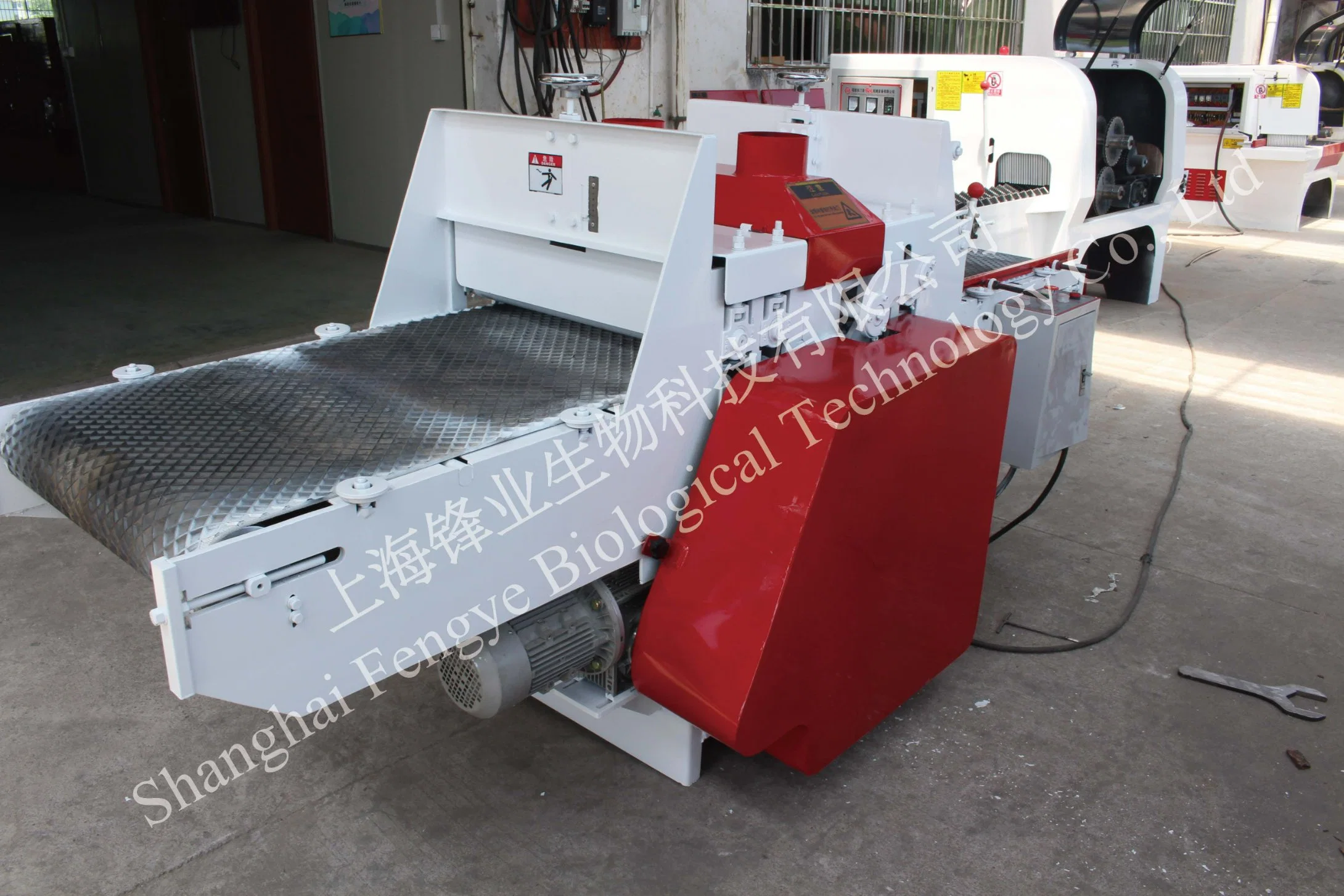 Multi Blade Sawing Machine for Woodworking Factory