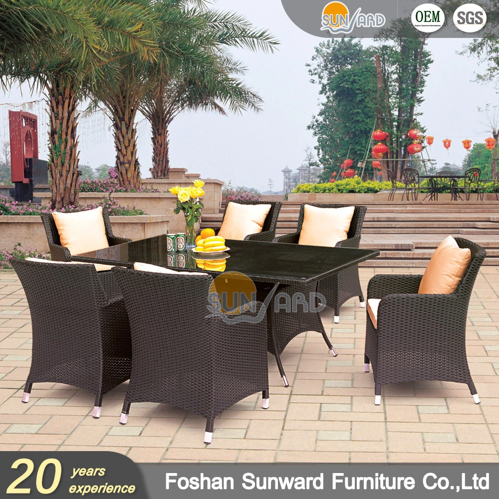 Conjunto de restaurantes de luxo Patio US Style Aluminium Wicker Rattan Leisure Restaurante Home Table and Chairs Hotel Outdoor Garden Dining Furniture