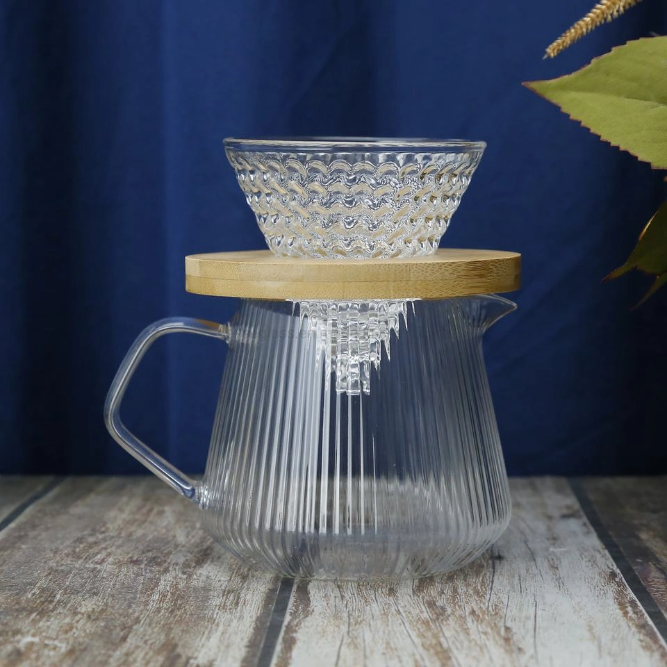 Cafetières à infusion, de type séparé avec tasse filtrante. Pot à café en verre borosilicate de haute qualité pour usage domestique.