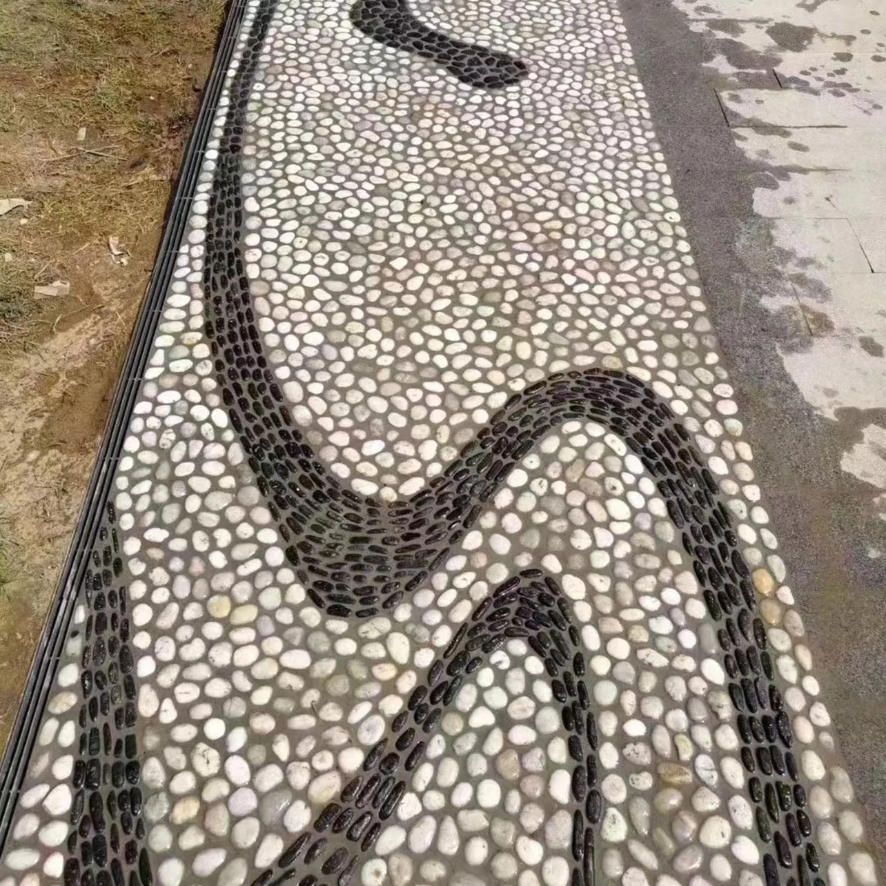 Mosaico de piedras apilados pared para pisos de mosaicos de guijarros permanente baño albañilería