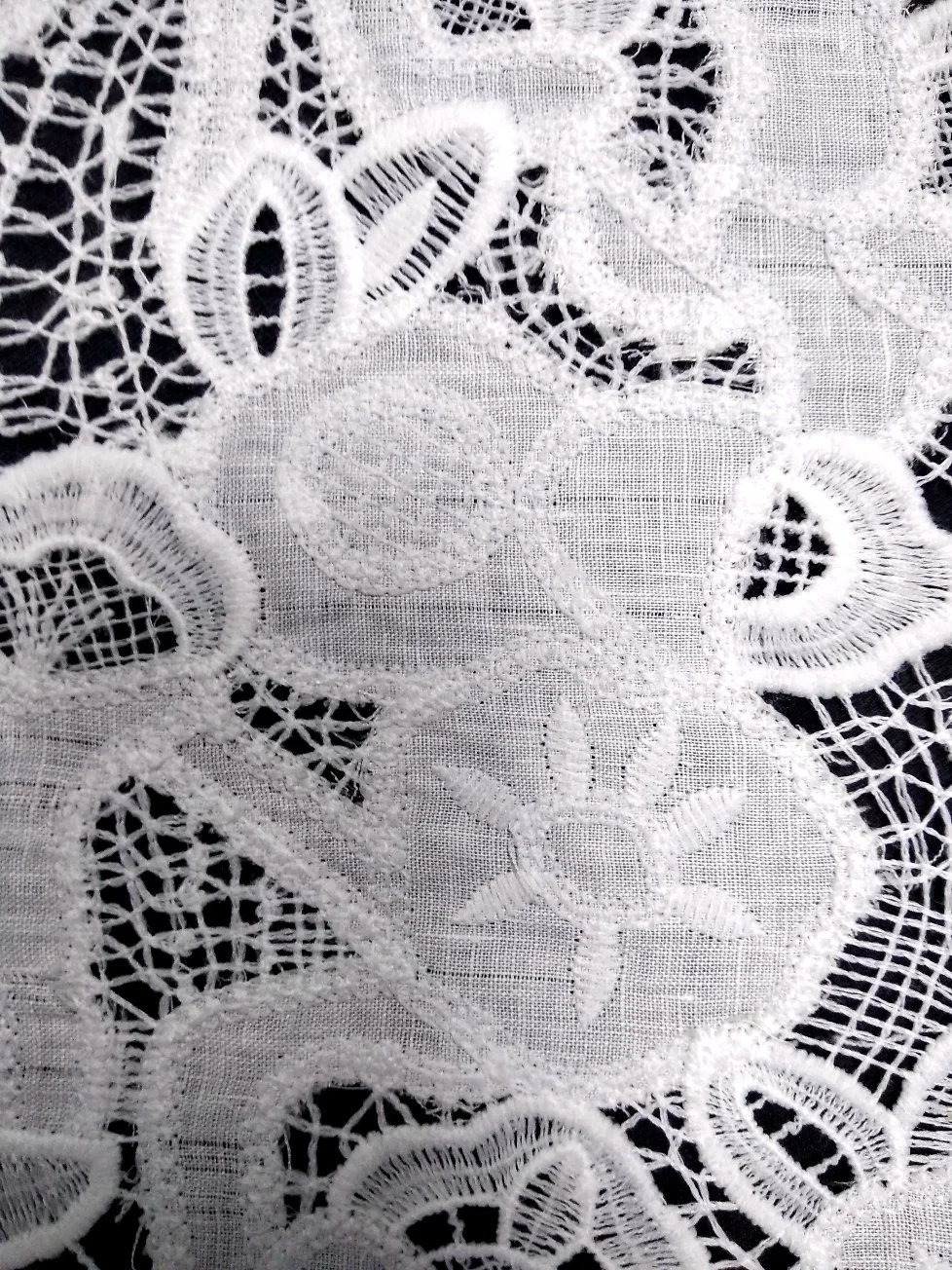 Corte láser 3D de encaje de algodón tejido química Puntilla de tul bordado de encaje accesorios de prendas de vestir