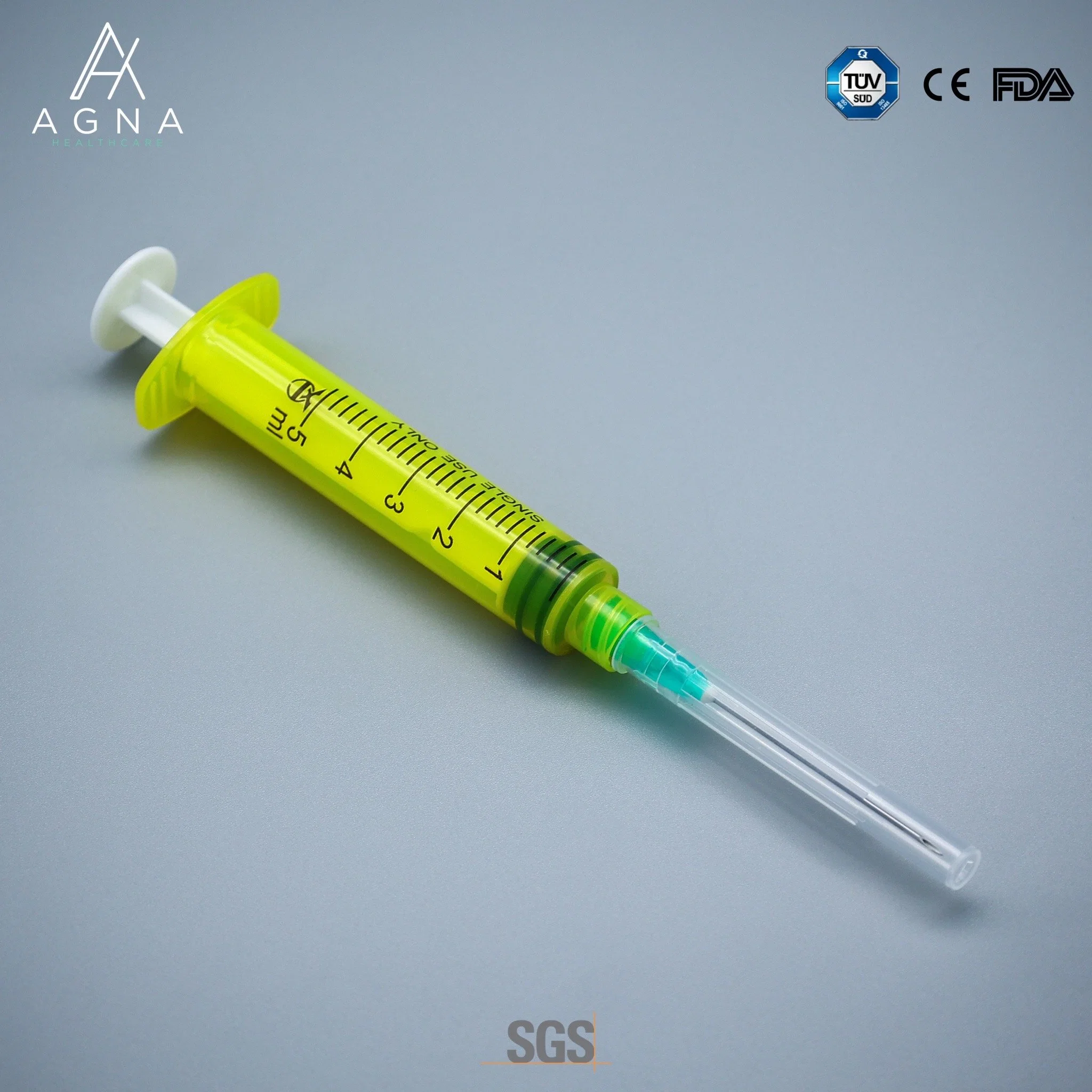 Medical Disposable Lightproof Syringe Luer Lock 5 Ml with or Without Needle with CE and ISO