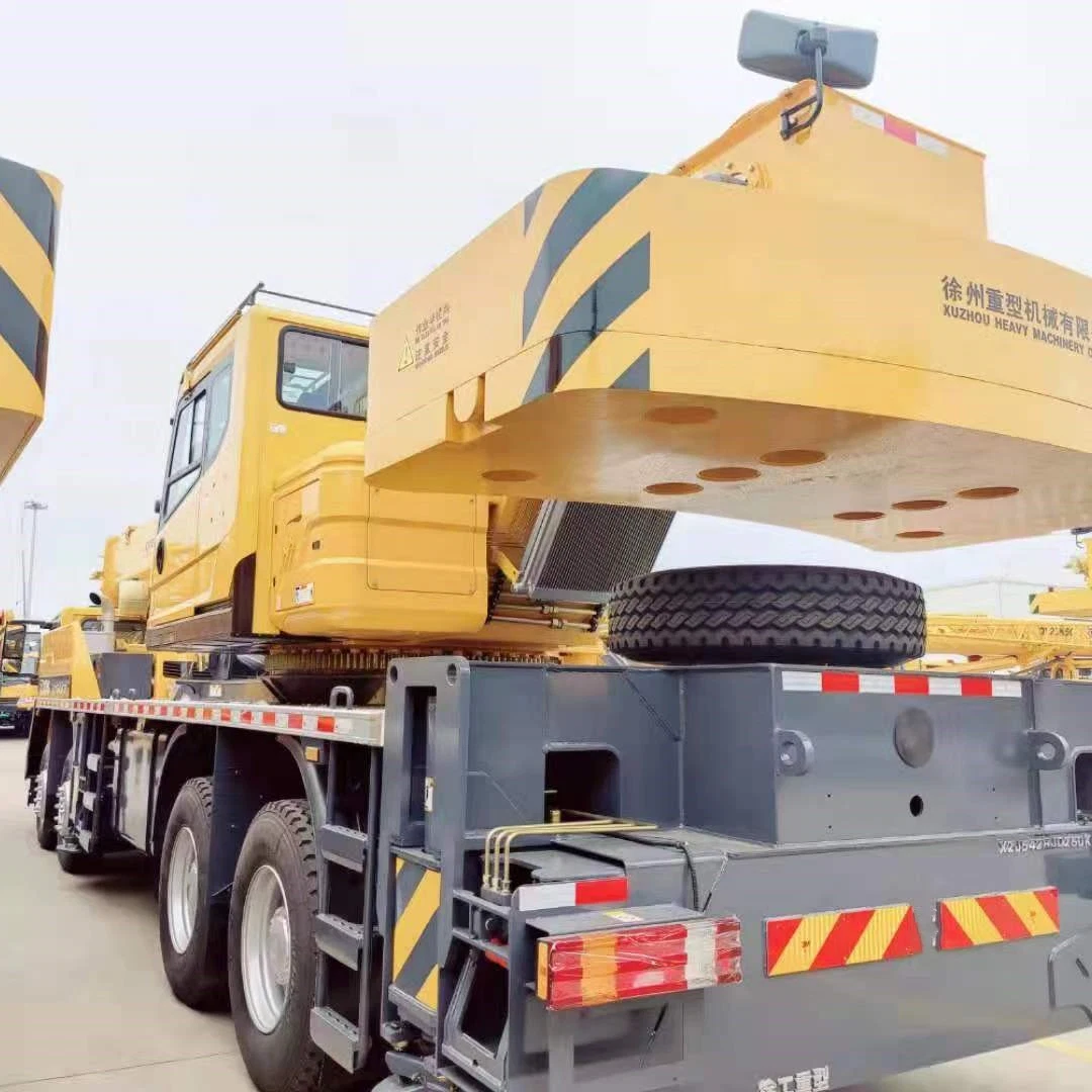 China Export Qy50kd Crane Excellent Road adaptabilidade 50 toneladas camião Guindaste