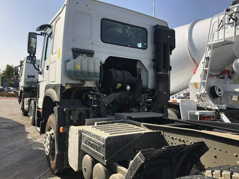 Head Trucks für Trailer Tata Daewoo HOWO A7 Pferd Sale 40ton Flachbett Semi-Trailer gebrauchte Traktor LKW