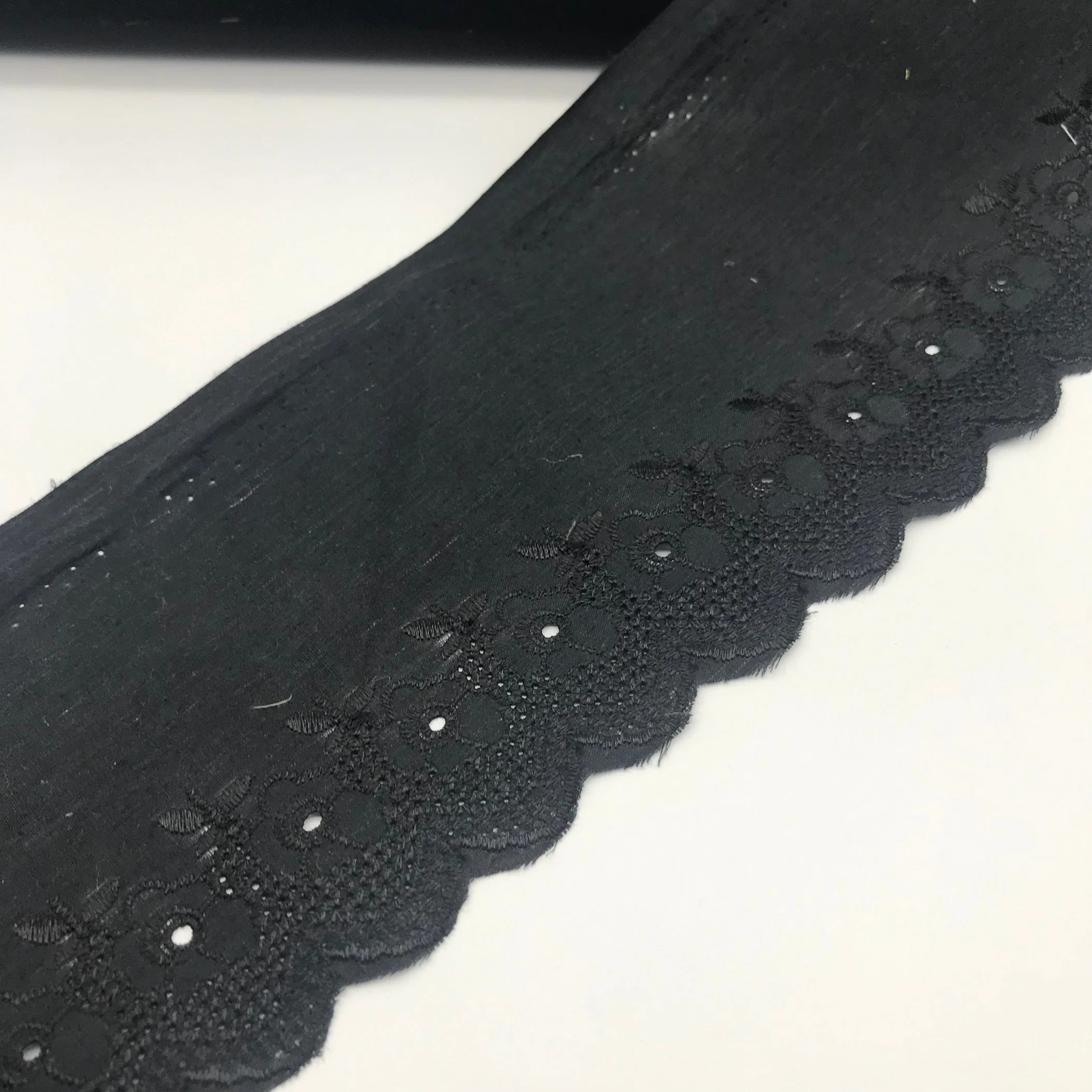 Venda por grosso de qualidade superior Broderie Anglaise Guarnição Lace lado bordados rendas para Flor de Fita de acessórios de vestuário