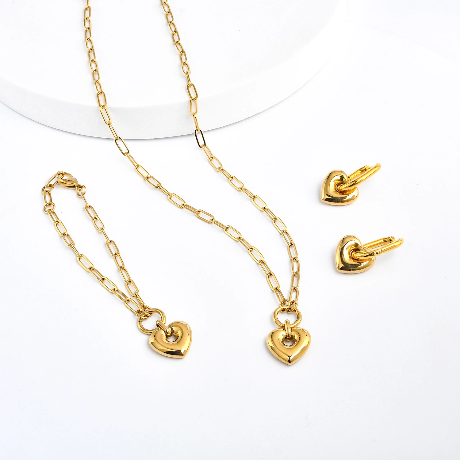 18K مجوهرات من نوع Real Gold Plated Stealant Steel Heart Pendant Valentines عيّن هدية لها