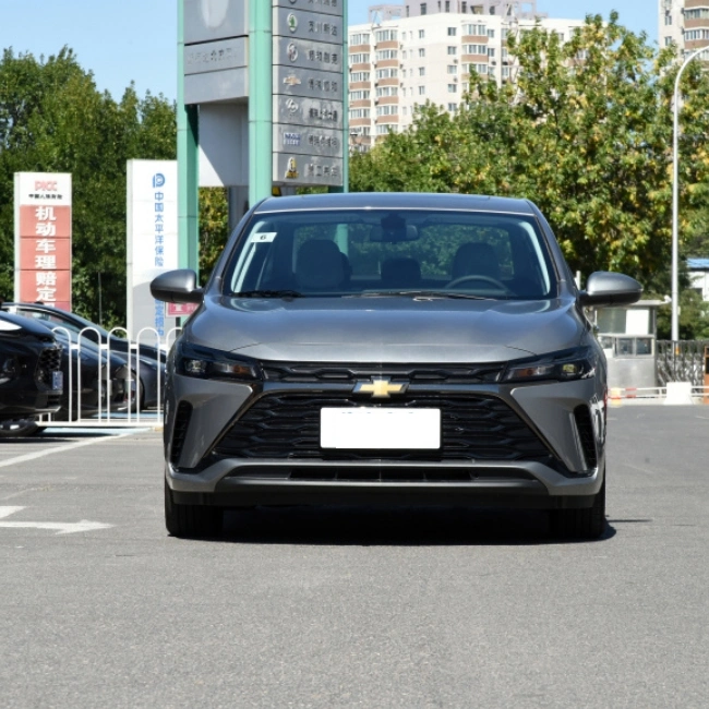 2023 Chevrolet Monza 1,5T Yuexiang Version Benzoline 4-türige Limousine mit 5 Sitzplätzen Chinesische Günstige Gebrauchtwagen 0km qualitativ hochwertige New Energy Car Auf Lager