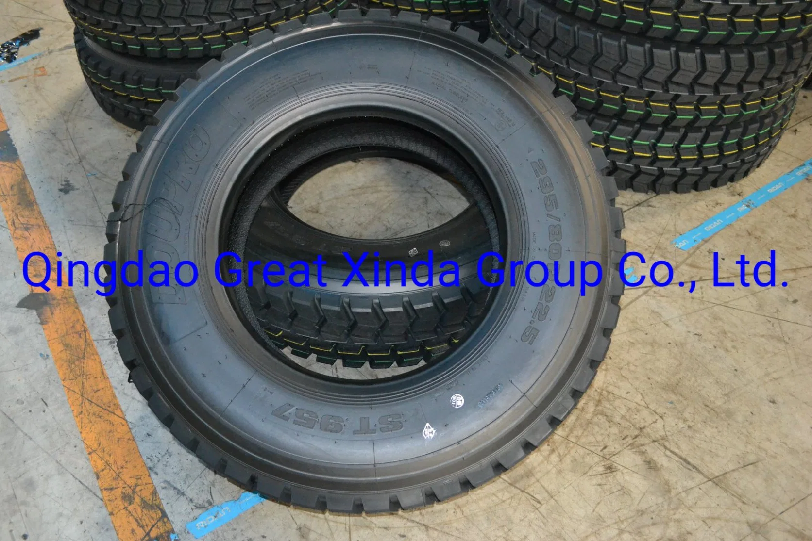 Factory Wholesale/Supplier 11r22.5 315/80r22.5 13r22.5 China New Radial TBR Bus and Truck Tyres for Sale