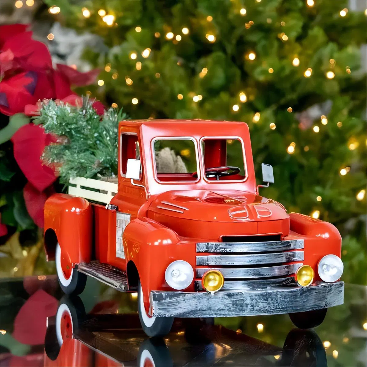 OEM Factory Customized Metal Ornament Christmas Pickup Truck Home Decoration Christmas Metal Ornaments Wholesale/Supplier Home Decor Craft Manufacturer in China