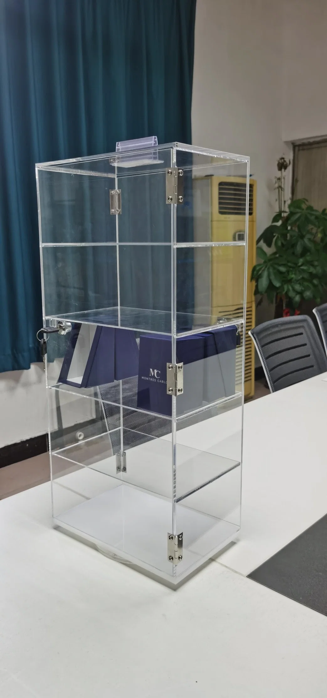 Soporte de estante para reloj con pantalla cosmética acrílica transparente
