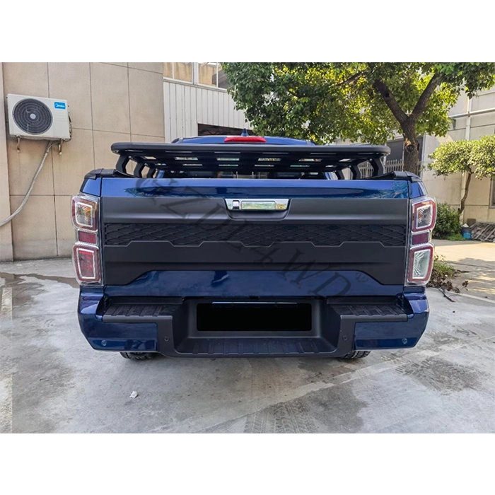 Gzdl4wd Factory Direct Sale Rear Tailgate Outer Cover for D-Max 2020