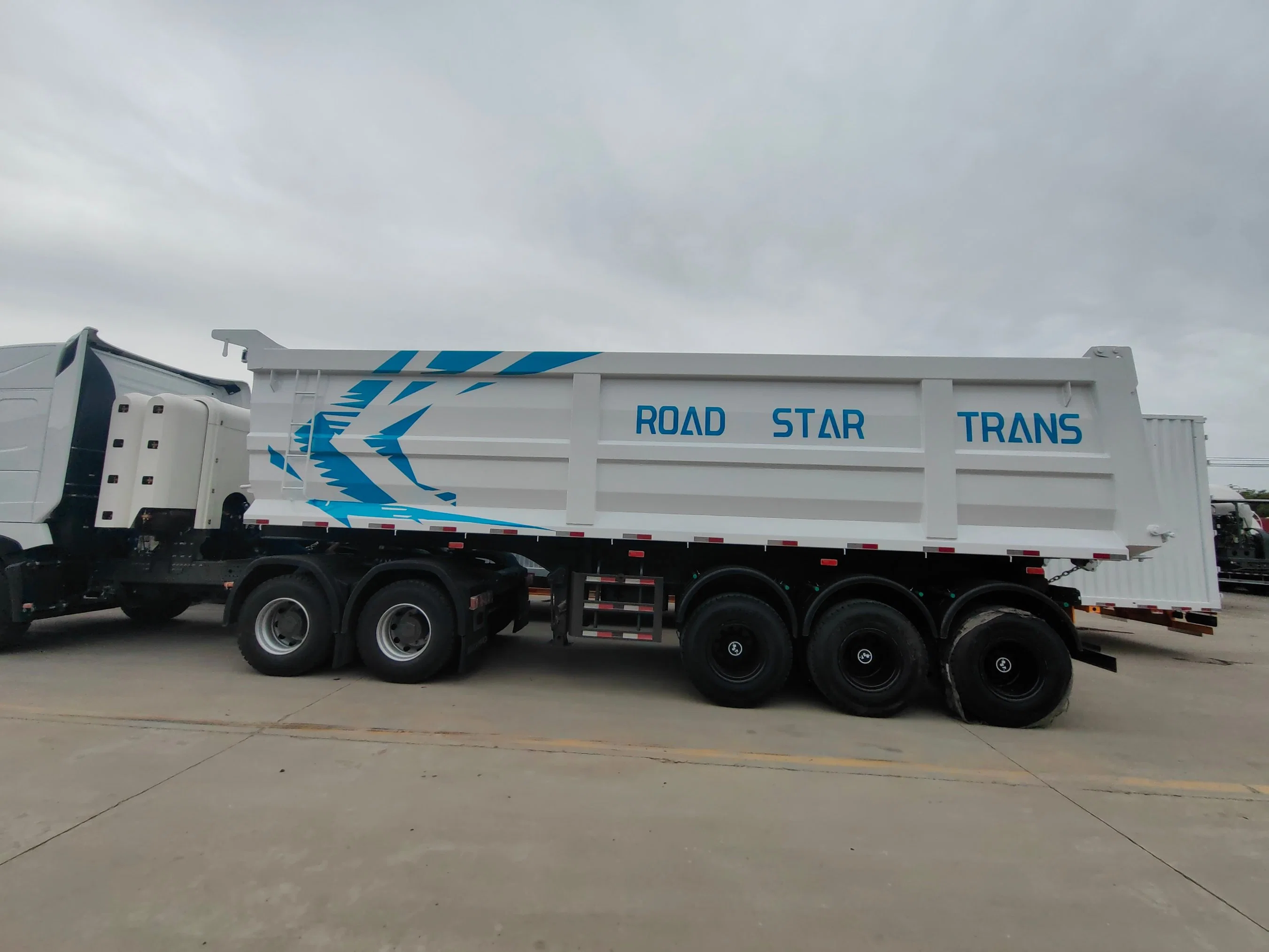 Dump Semi-Trailer 4 Axles 30 Ton 50 Ton Dump Heavy Duty Tipper Dump Truck Cargo Transportation Trailer