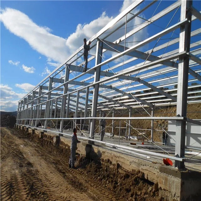 Made in China Fabricated Steel Structure Fabric Manufactured Pre-Engineered Buildings Casas Prefabricadas