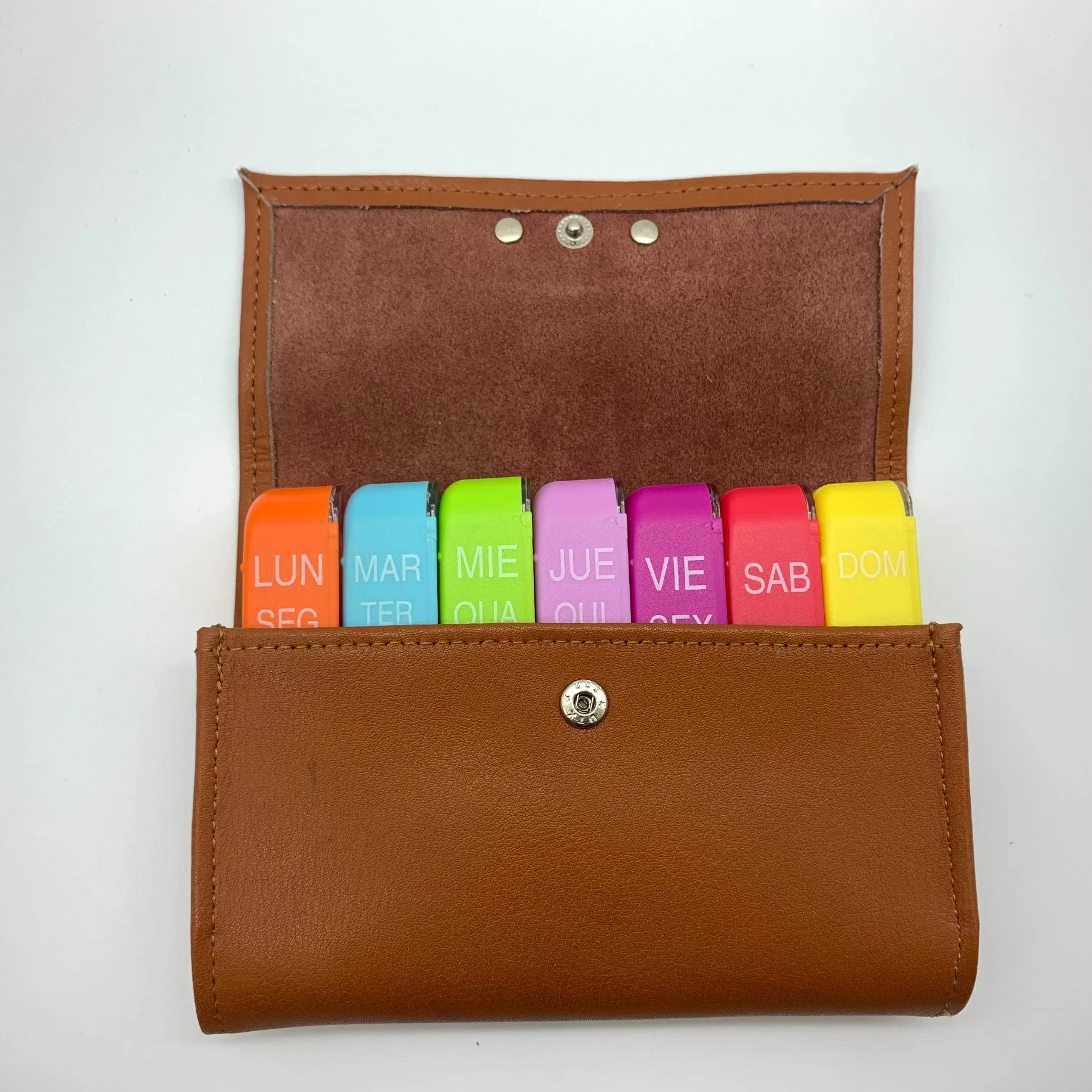 High-End Real Leather Premium Pill Case Dispenser Bag 7 Days Pill Box Pill Oraganizer with 28 Compartments