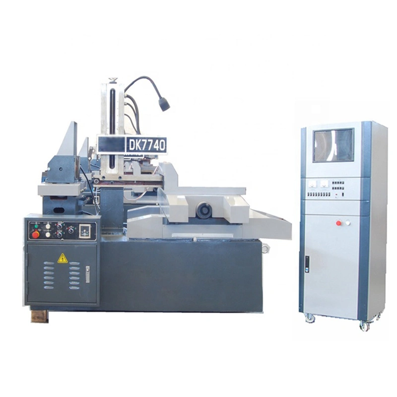 آلة قطع الأسلاك CNC الصينية EDM DK7740 مع CE