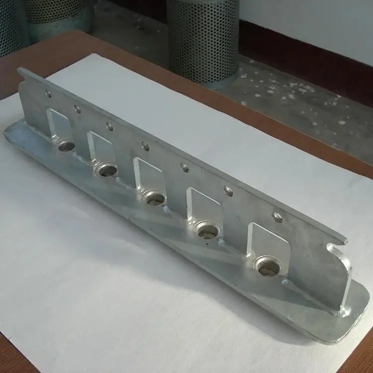 Flexión de acero inoxidable personalizado soporte del cable de piezas de estampación de piezas de metal de hoja de soldadura de prensa
