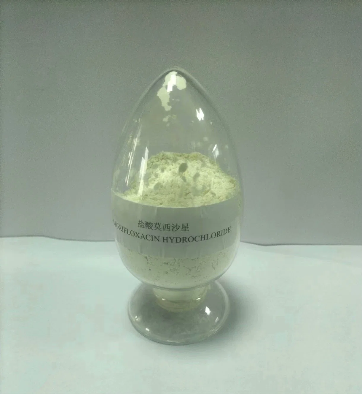 98.5% Purity 186826-86-8 Moxifloxacin Hydrochloride Moxinix