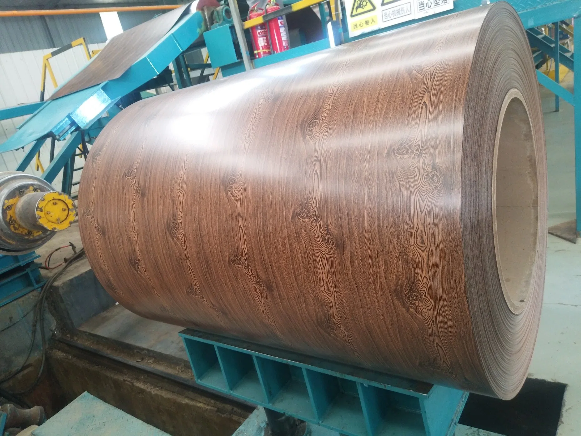 Shandong Factory Sales PPGI Wood Steel Coil Building Material