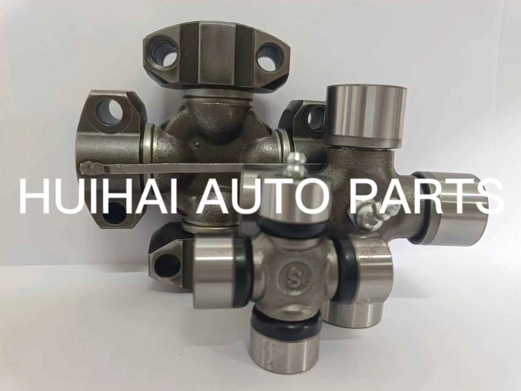 Brand New Auto Car Parts Universal Joint 437160070 47.4*29