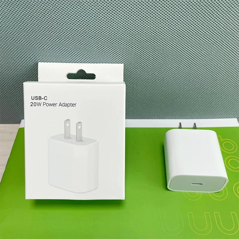 Adaptateur USB Type C d'origine en gros, chargeur mural de téléphone portable à charge rapide Pd 20W pour les iPhones Apple 11 12 13 14 X PRO Max.