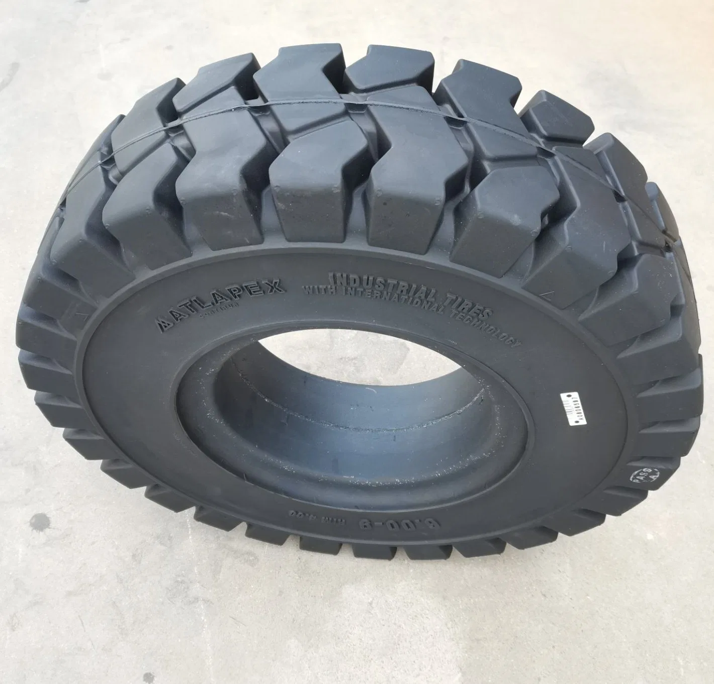 Wholesale/Supplier Manufacturer 6.50-10 28X9-15 Pneumatic Cushion Solid Wheel Tyre for Forklift Trailer Part off Road OTR Heavy Equipment Rubber/Industrial/Forklift Tire