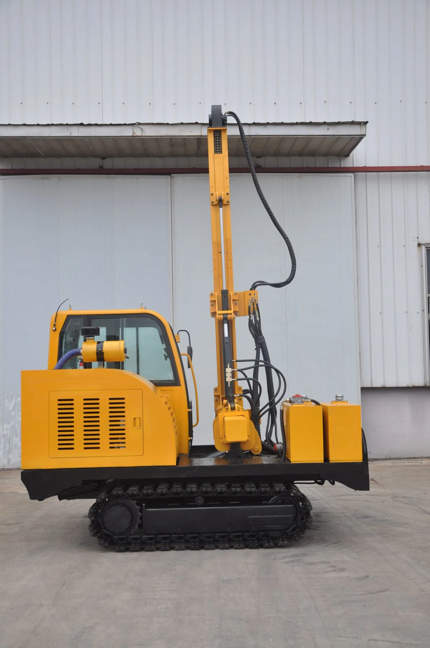 Highway Guardrail Hydraulic Auger Drilling Machine for Road Construction