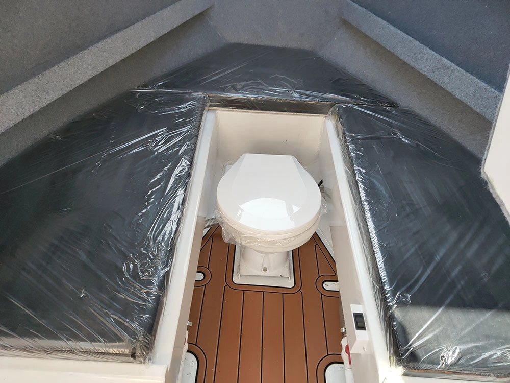 Watercraft Leisure Open Cabin Offshore Speed Boat for Cruise