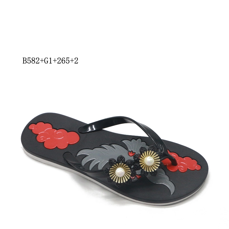 Custom Ladies Flip Flops Light Summer Slippers Slides Women Fashion Footwears