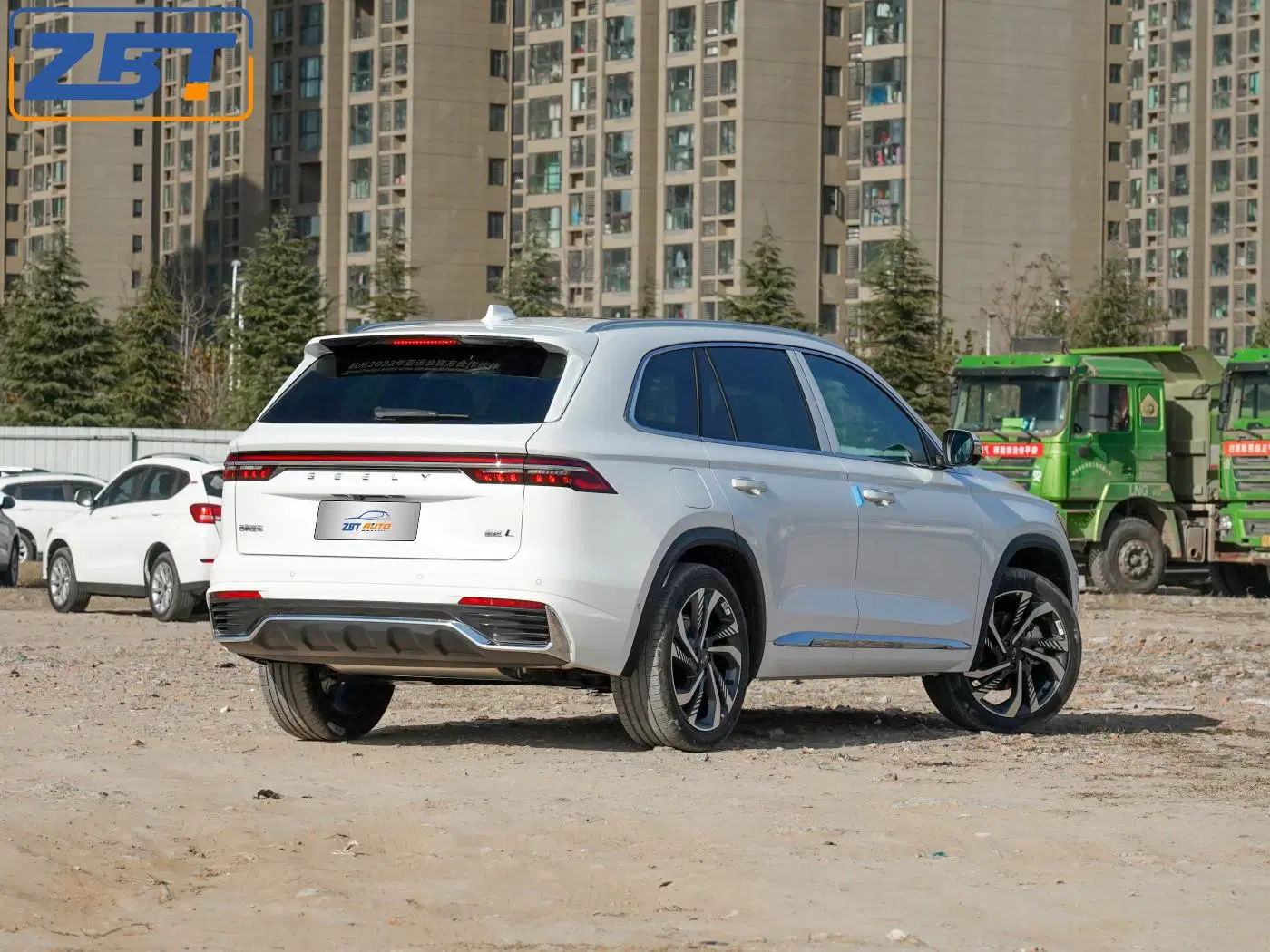 Geely Xingyue L SUV de véhicules électriques pour les adultes voiture 2022 Phev AWD EV Voitures Véhicules électriques d'entraînement gauche nouvelle voiture de l'énergie