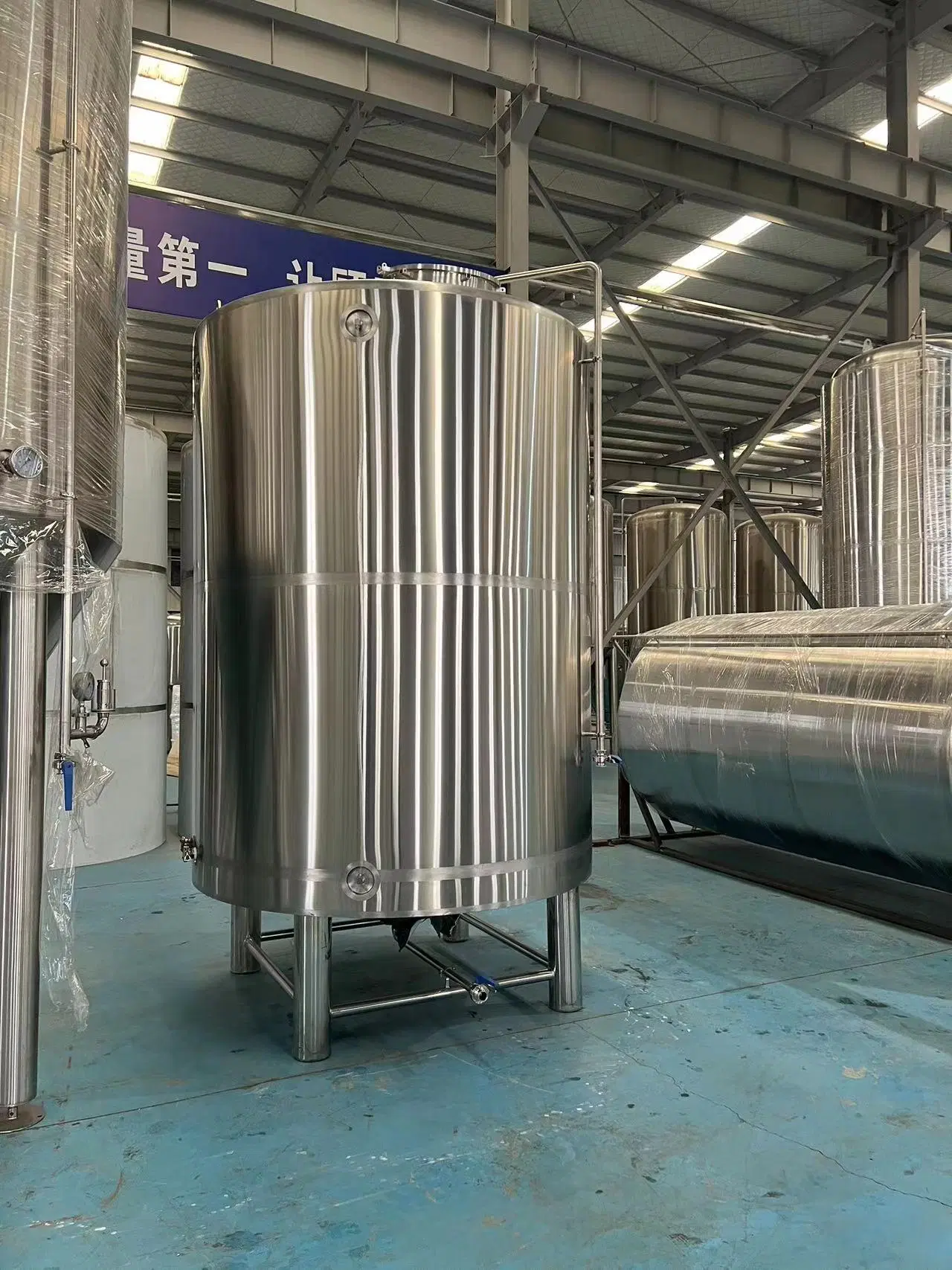 Hot Water Tank for Mashing 2000L Hlt for Brewery System Beer Making Machine