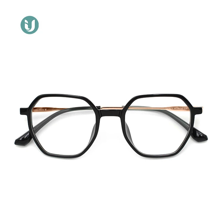 Trending Men's Stylish Matte Black Plastic Frame Spectacles