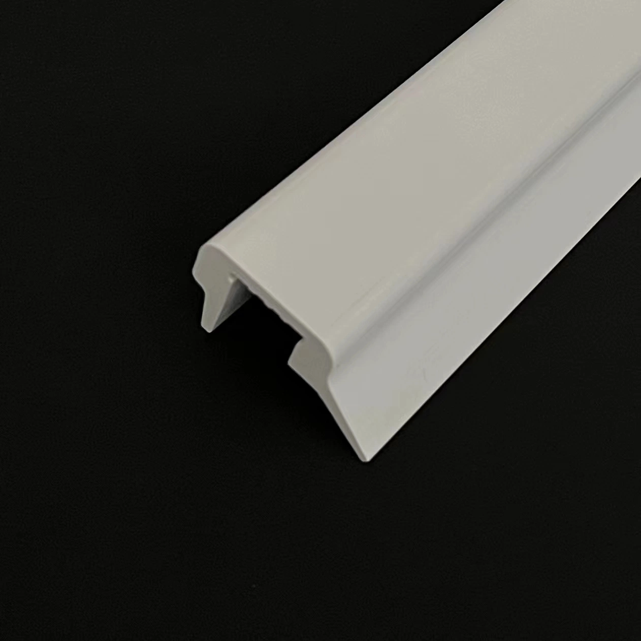 Custom PC PMMA ABS PP Plastic Extrusion Strip, Extrusion PVC Profile