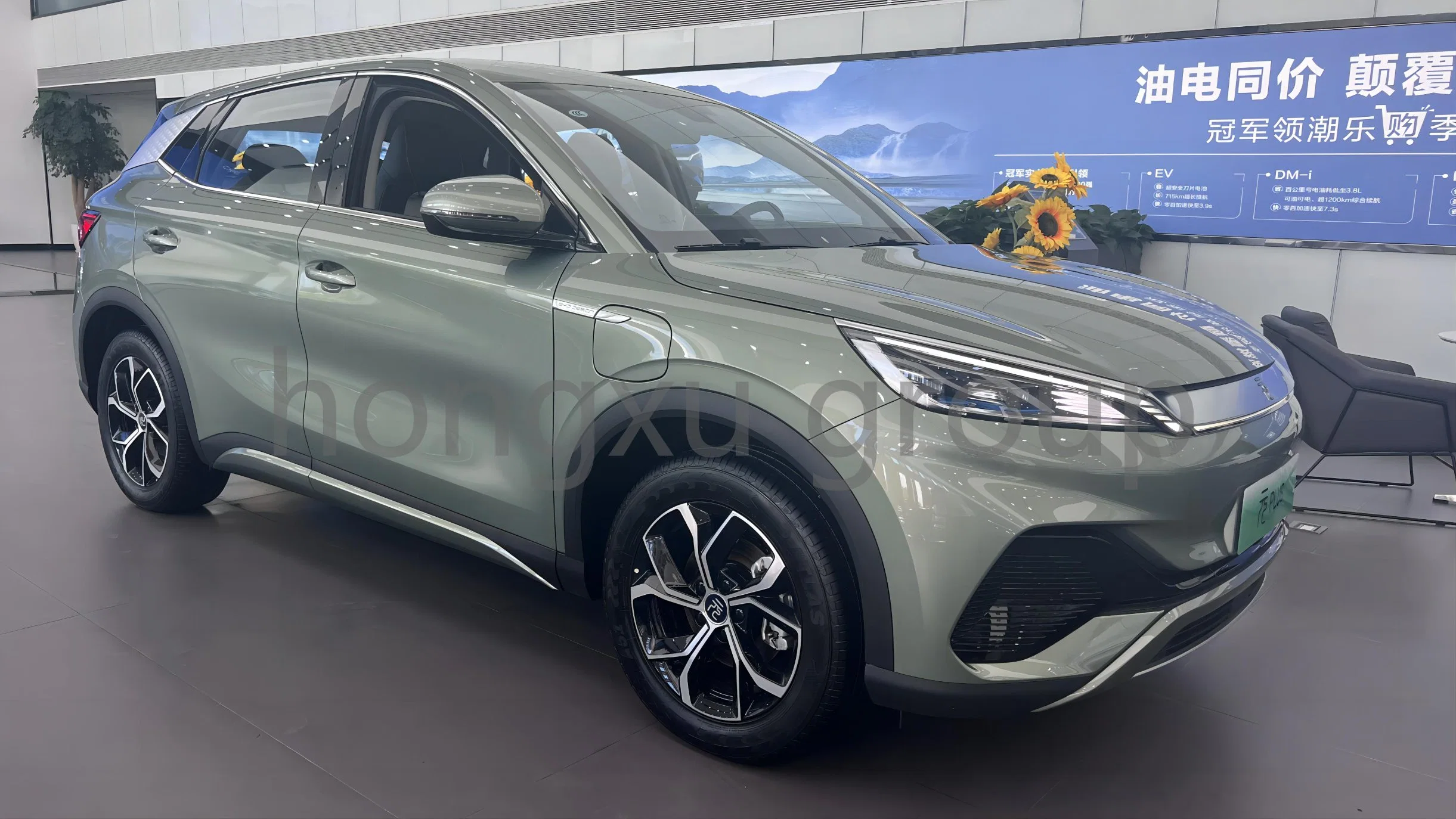 Byd Yuan Plus 510km Flagship Chinese EV Cars with Long Range Electric Car with 5 Seats Small SUV New Second Hand Green Electric Vehicle Popular EV in China