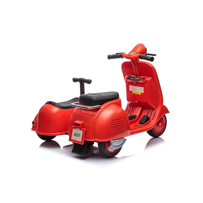 Nouveau design d'une licence Vespa power wheel ride sur la voiture de jouets pour enfants Jouets moto voiture trajet sur la voiture électrique pour les enfants