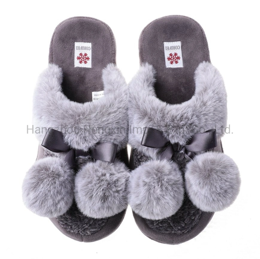 Grau Farbe Frau Plüsch Slipper New Design Mode Winter Slipper Bequemer Frauenschuh